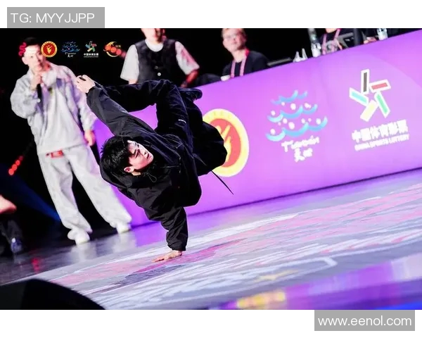 西安街舞队在世界攀岩锦标赛中的灵活性表现引发热议与赞赏