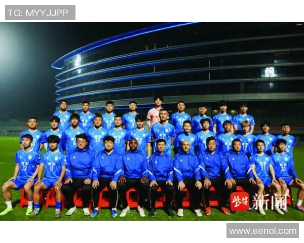 南京足球队心理素质深度解析:如何在赛场上逆风翻盘与保持冷静 南京足球队心理素质深度解析:如何在赛场上逆风翻盘与保持冷静