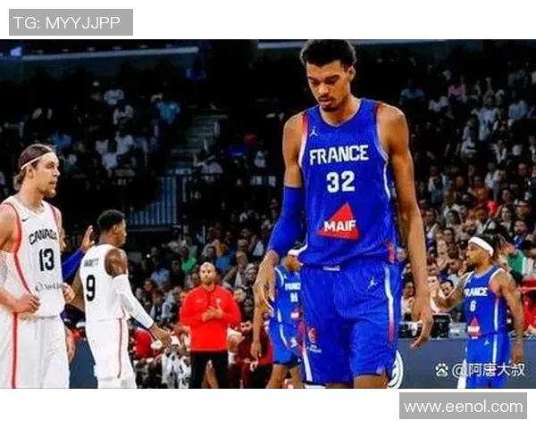 吴冠希领衔新一季篮球盛宴展现实力与团队精神引领年轻球员成长之路