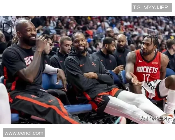 火箭队与雷霆队激战回顾精彩瞬间全场集锦分析