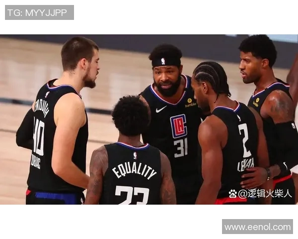 国王与开拓者的历史对决回顾与球队发展历程分析